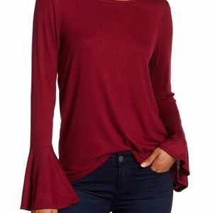 Bobeau flared sleeve light ribbed T-shirt